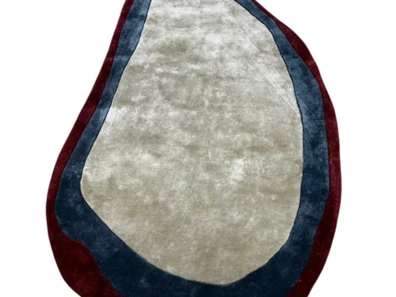 Asymmetric Rug
